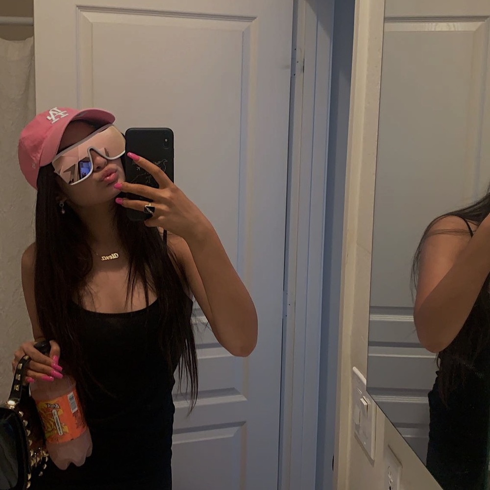 pink LA hat